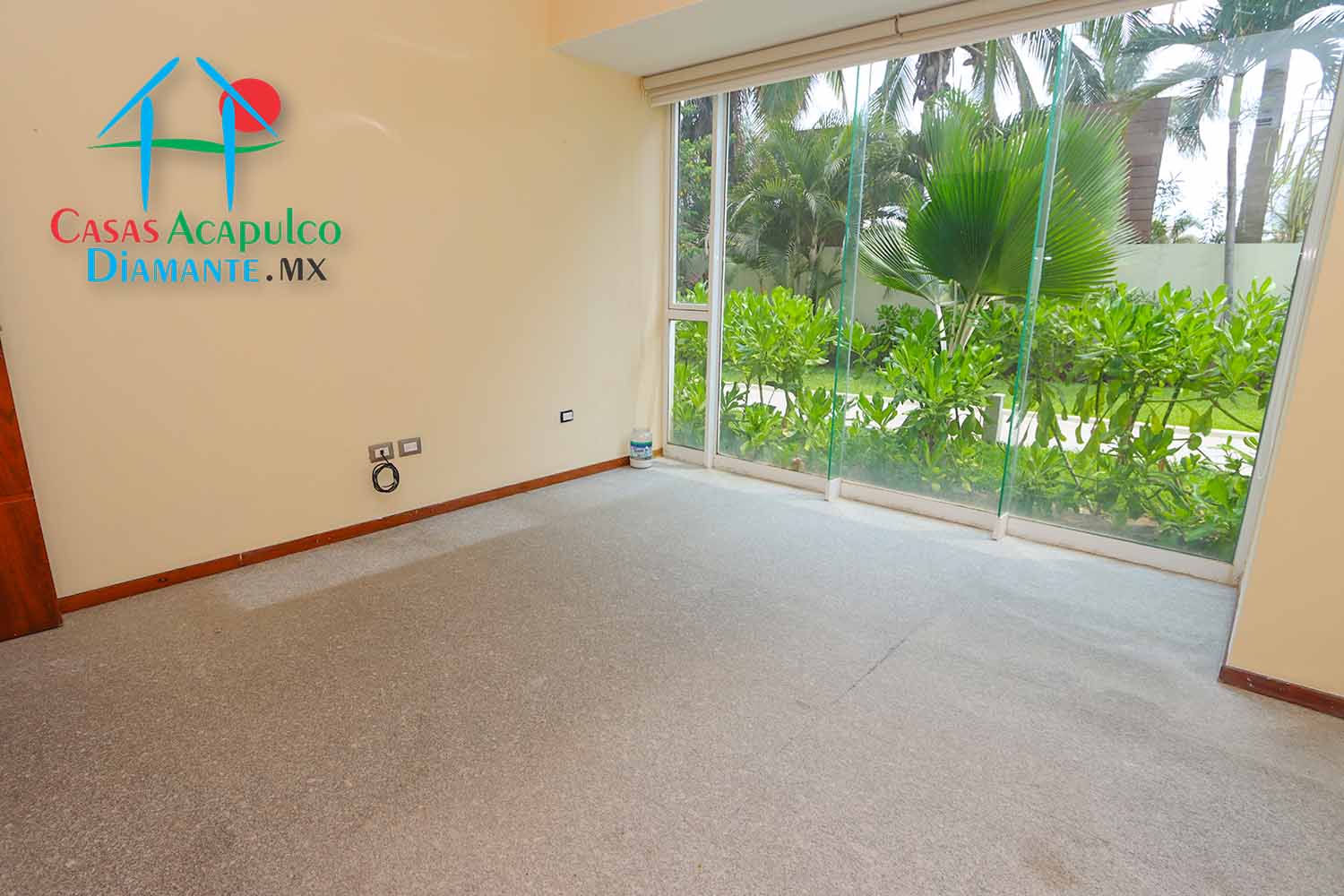 Ocean Front 106 - Recámara tres antes de Otis 2